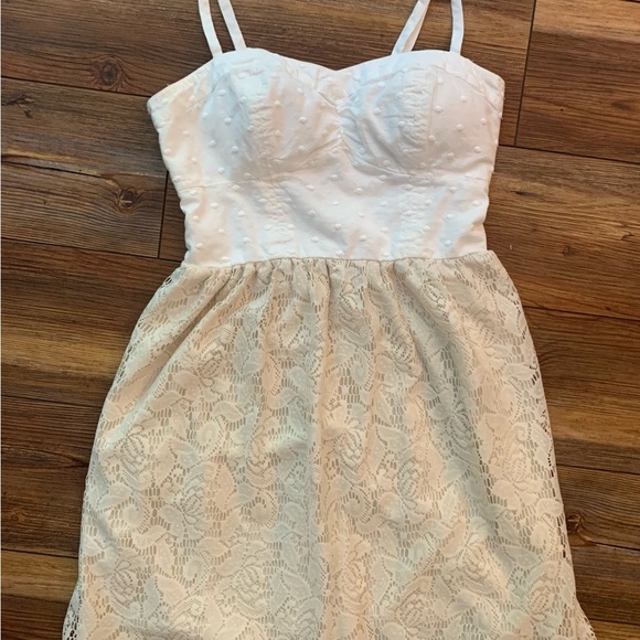 AMERICAN EAGLE Sweetheart Neck Beige Lace Trim Mini Dress Women's Size XS - Picture 4 of 16